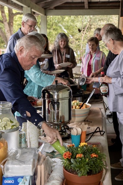 photo-4617320107474944